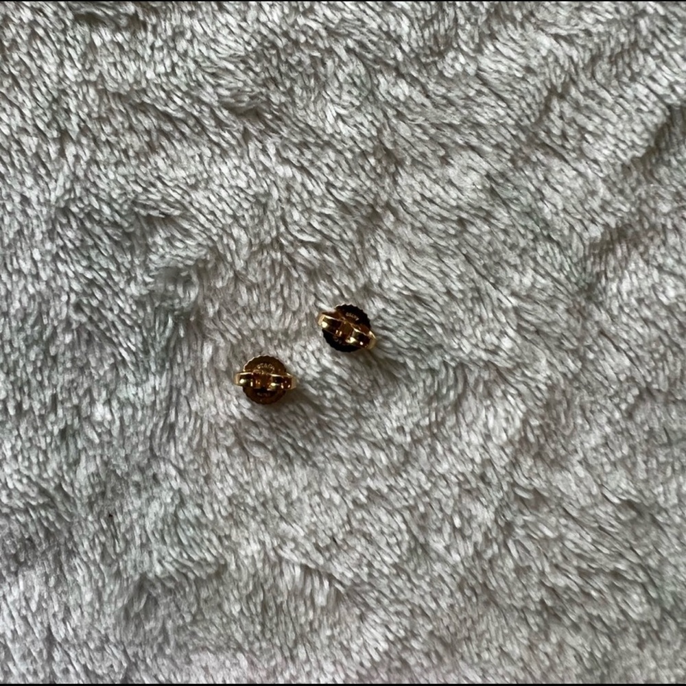 🎖HOST PICK Tiffany & Co. 18K Stud Earrings - Picture 14 of 14